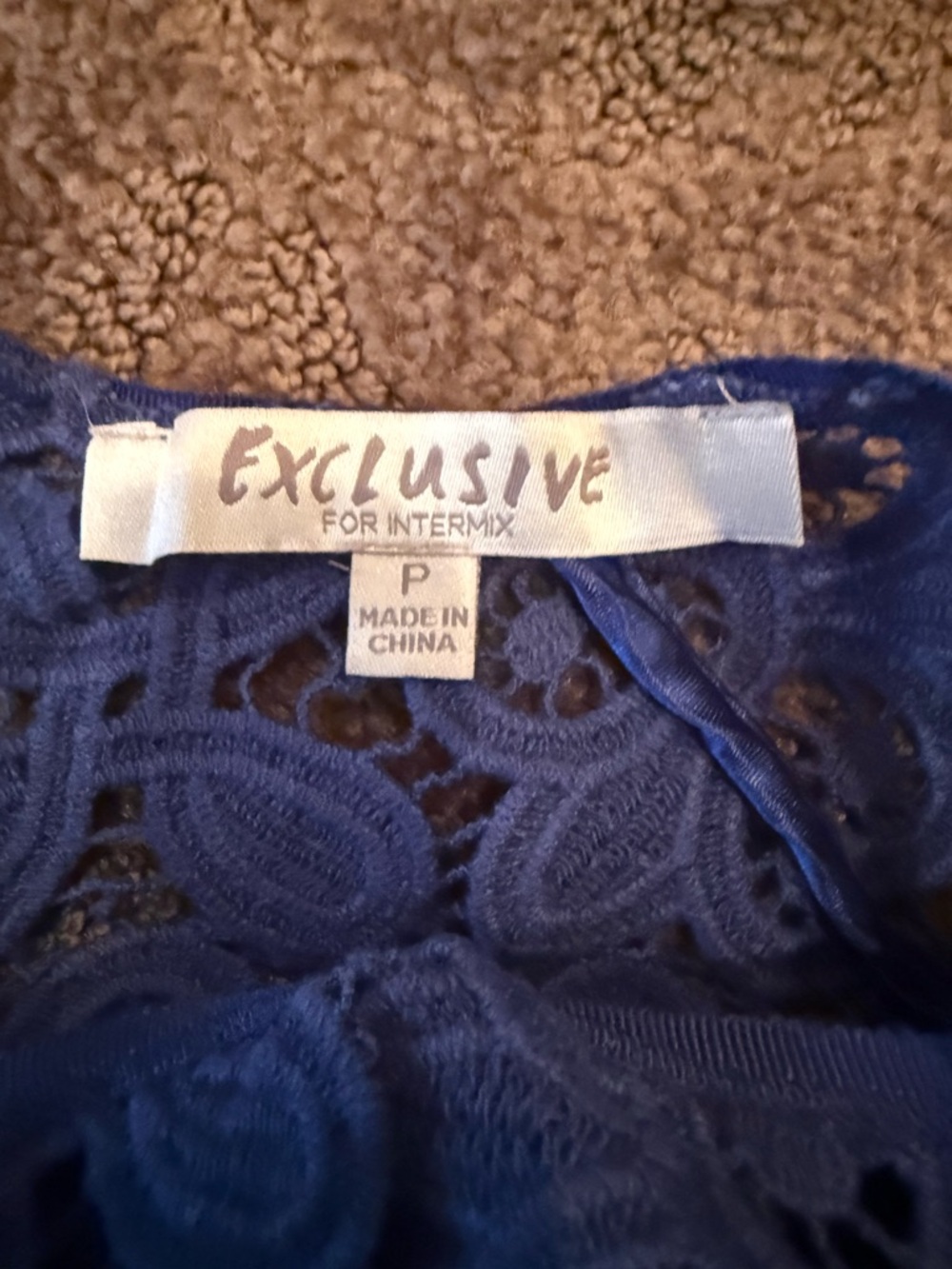 INTERMIX Navy Floral Crochet Lace Short Sleeve Top - Picture 3 of 4